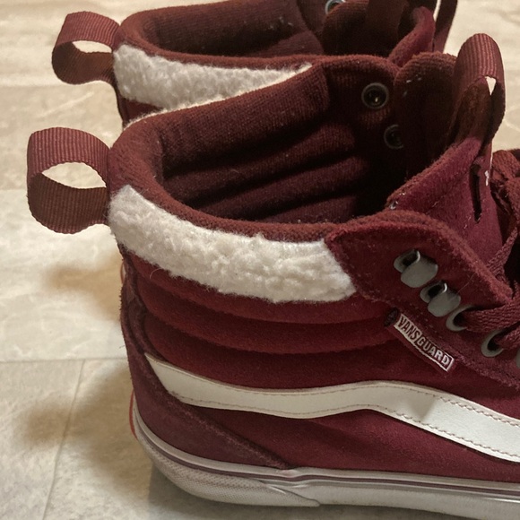 Vans High Top Sneakers Burgundy with White Stripe - Picture 4 of 7